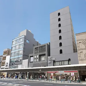 Quels Sont Les Près De Fushimi Inari-taisha ? Hôtel économe